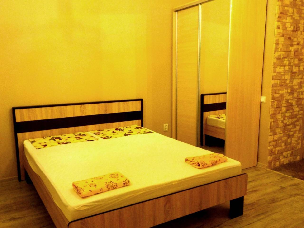 With Dom Studio Apartment Lviv Exterior photo